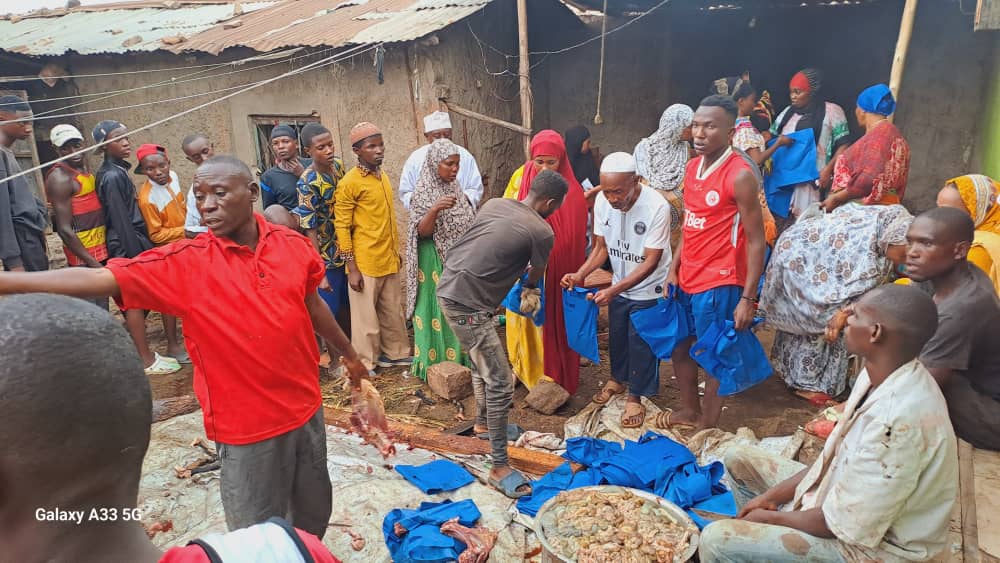 Distribution alimentaire soutenue par Maison Masjid Canada au Burundi 2